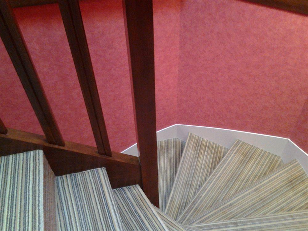 Hotel Chantepie Жу-ле-Тур Экстерьер фото